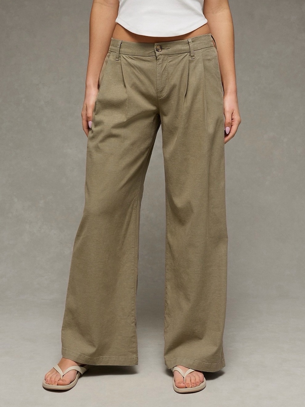 American Eagle Low Rise Linen Blend Trousers